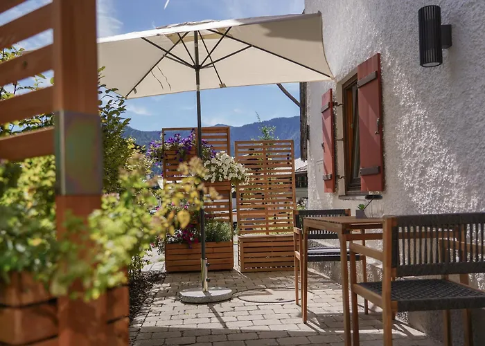 Beim Nuihausa Reit im Winkl