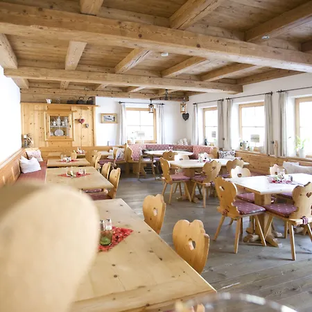 Hotel Beim Nuihausa Reit im Winkl