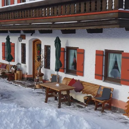 Hotel Beim Nuihausa